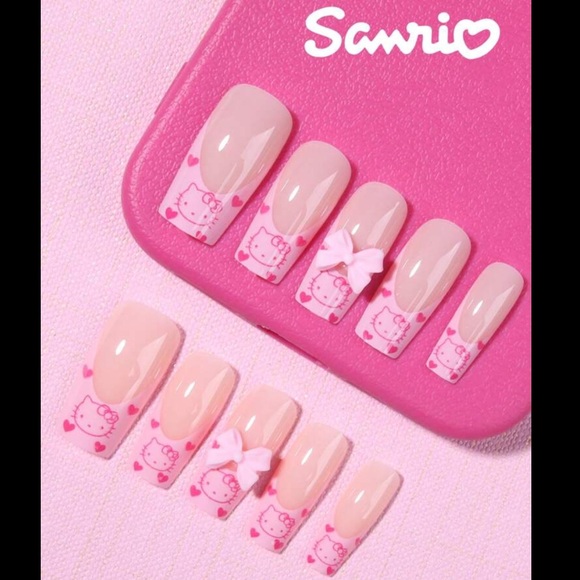 Hello Kitty Sanrio Acrylic Nails - Picture 3 of 5